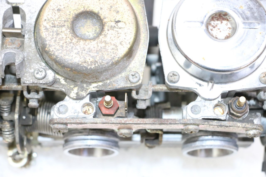 photo de VERGASER YAMAHA XJN DIVERSION 600 (2000 - 2003) - Zoom auf Gebrauchszustand