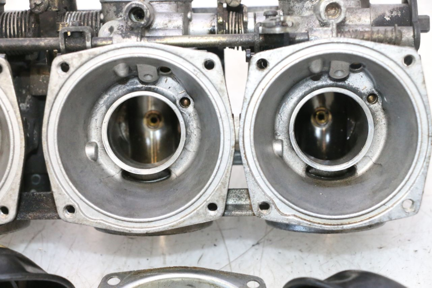 photo de VERGASER YAMAHA XJR 1300 (1998 - 2002) - Zoom auf Komponenten