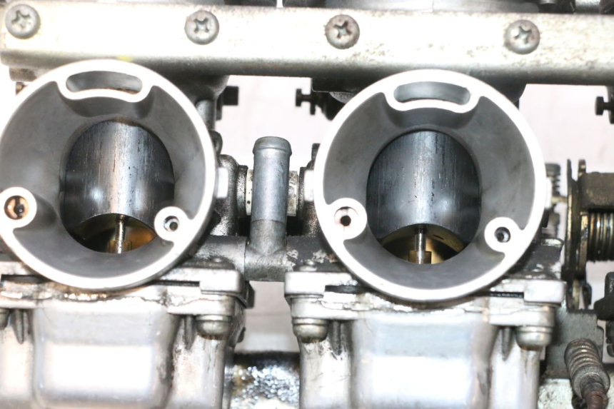 photo de VERGASER YAMAHA XJR 1300 (1998 - 2002) - Alternative Perspektive