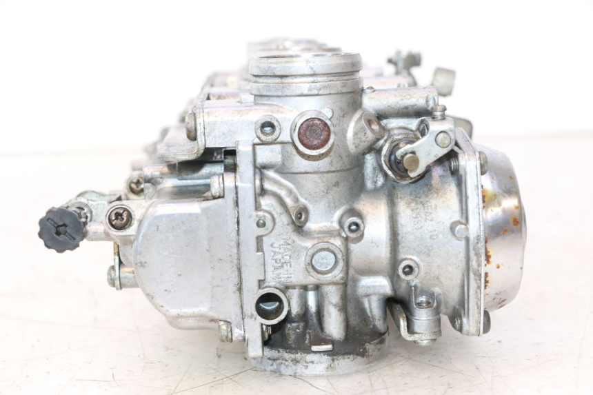 photo de VERGASER YAMAHA XJR 1300 (1998 - 2002) - Charakteristische Merkmale