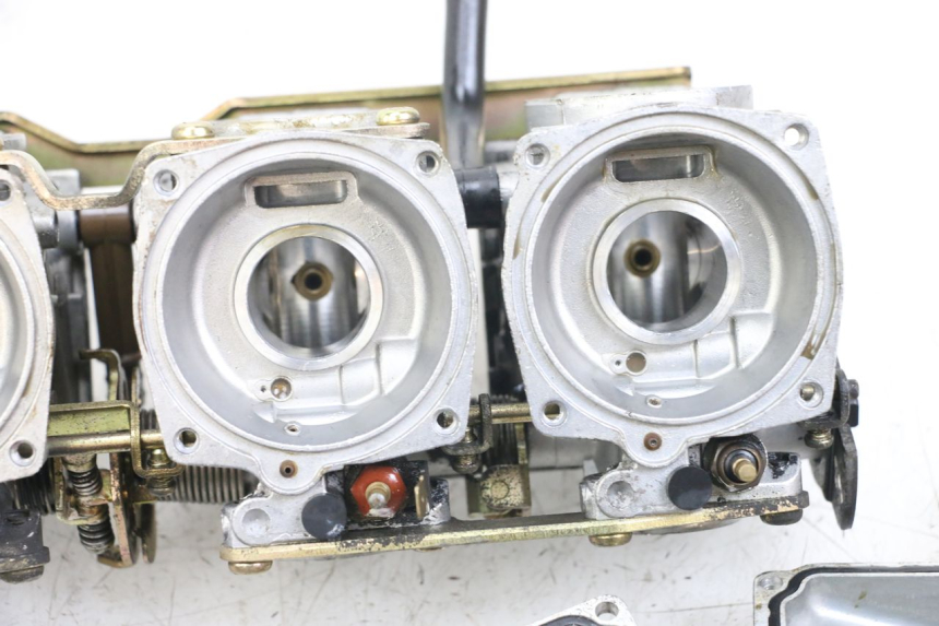 photo de VERGASER YAMAHA XJS DIVERSION 600 (1997 - 1999) - Alternative Perspektive