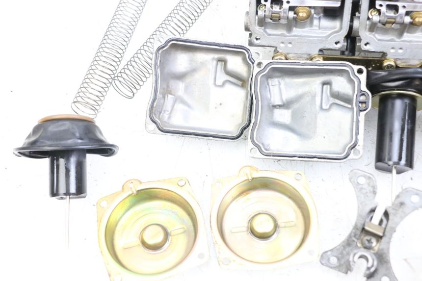 photo de VERGASER YAMAHA XJS DIVERSION 600 (1997 - 1999) - Kennzeichnungen und Originalreferenzen