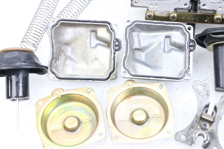 photo de VERGASER YAMAHA XJS DIVERSION 600 (1997 - 1999) - Weitere Ansicht des Artikels