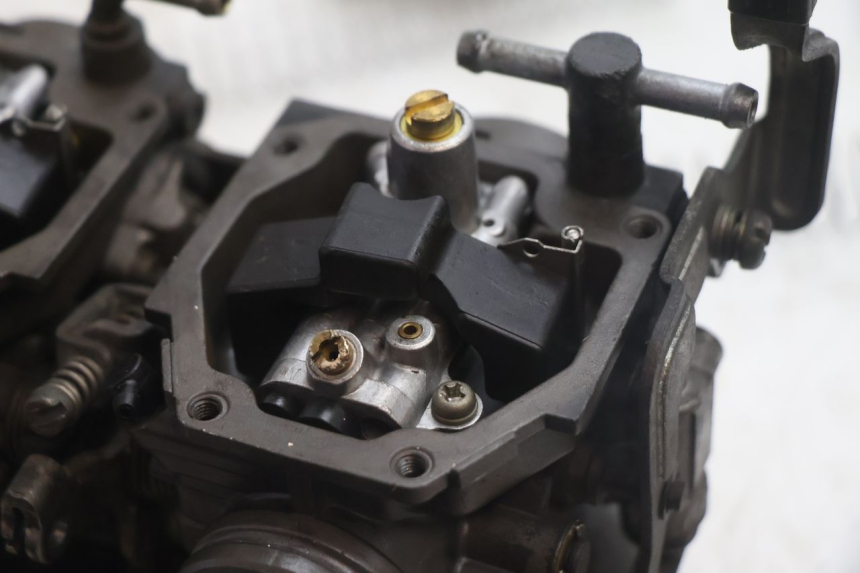 photo de VERGASER YAMAHA XV VIRAGO 535 (1988 - 2004) - Zoom auf Komponenten