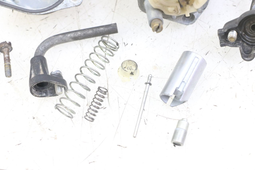 photo de VERGASER YAMAHA BW'S NG NEXT GENERATION 50 (1996 - 2003) - Detaillierte Sichtprüfung