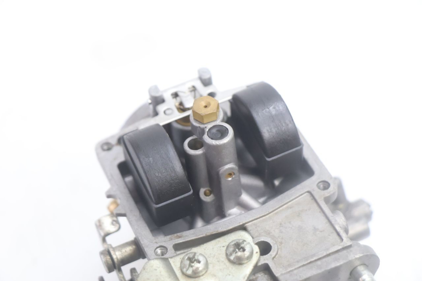 photo de VERGASER YAMAHA YP MAJESTY 125 (2007 - 2010) - Charakteristische Merkmale