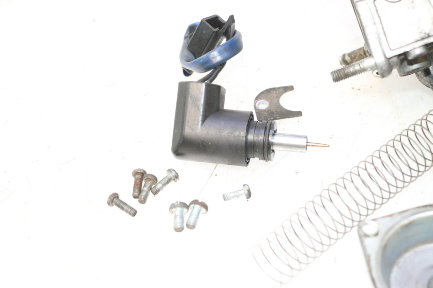 photo de VERGASER YAMAHA YP MAJESTY 125 (2002 - 2006) - Alternative Perspektive