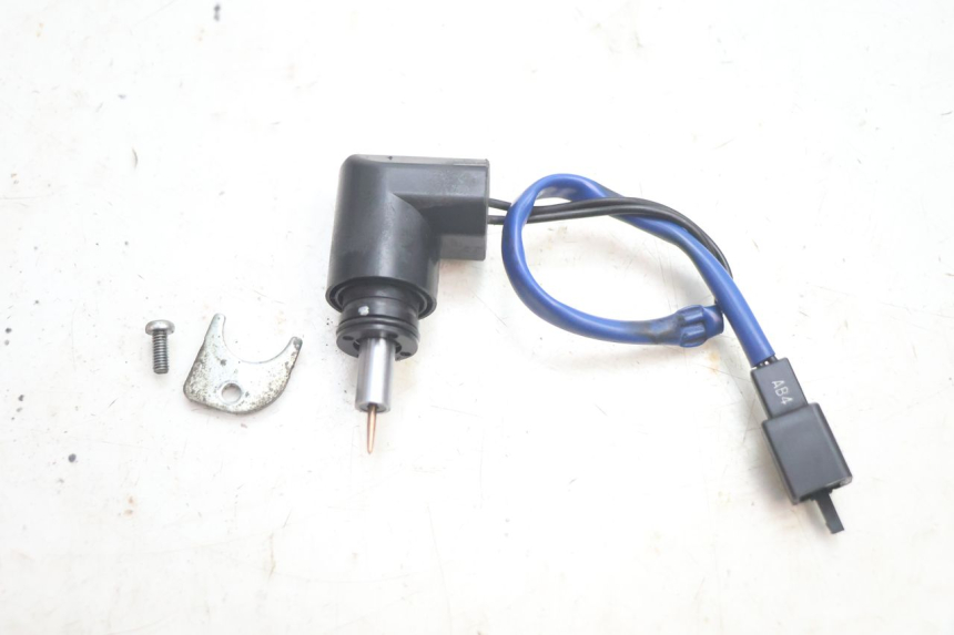 photo de VERGASER YAMAHA YP MAJESTY 125 (2002 - 2006) - Weitere Ansicht des Artikels