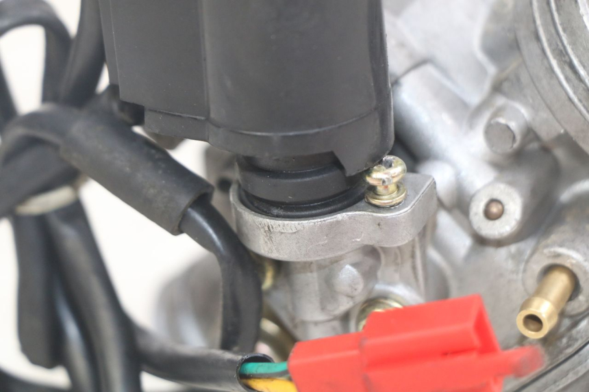 photo de VERGASER YIYING YY125T 125 (2006 - 2014) - Zoom auf Gebrauchszustand