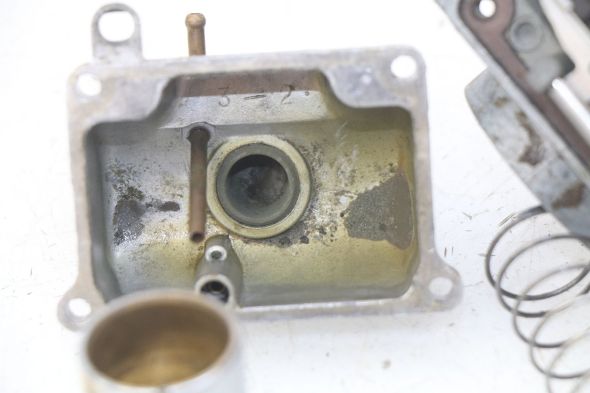 photo de VERGASER YAMAHA YZ 80 (1982 - 1983) - Weitere Ansicht des Artikels