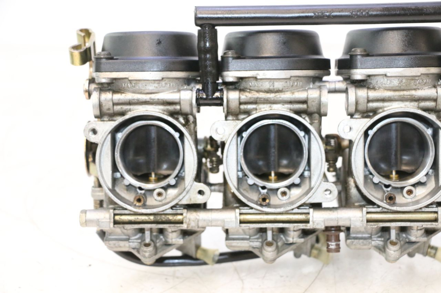photo de VERGASER KAWASAKI ZX-6R ZX6R 600 (2000 - 2002) - Alternative Perspektive