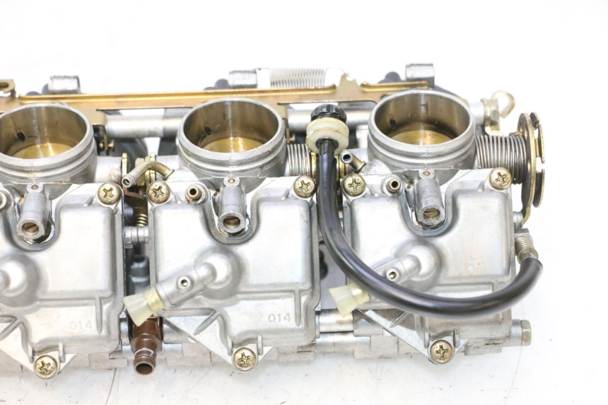 photo de VERGASER KAWASAKI ZX-6R ZX6R 600 (2000 - 2002) - Technische Nahaufnahme