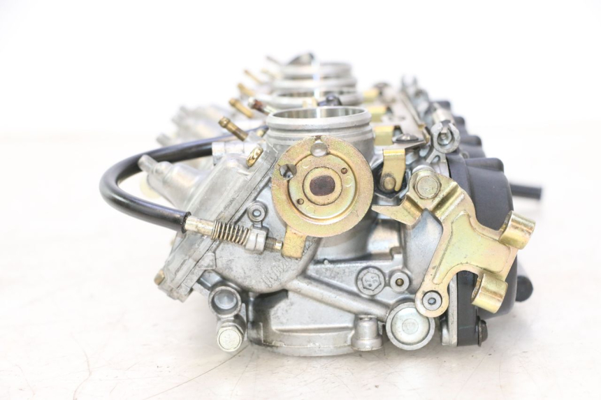 photo de VERGASER KAWASAKI ZX-6R ZX6R 600 (2000 - 2002) - Oberflächenzustand und Material