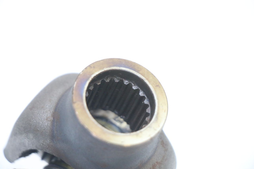 photo de KARDANWELLE HONDA NTV DEAUVILLE ABS 700 (2007 - 2016) - Details der Befestigungspunkte