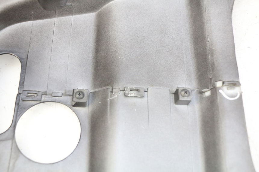 photo de HECKVERKLEIDUNG KYMCO AGILITY 4T 50 (2018 - 2022) - Alternative Perspektive