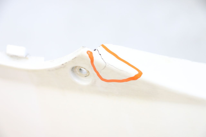 photo de HECKVERKLEIDUNG KYMCO AGILITY 4T 50 (2018 - 2022) - Oberflächenzustand und Material