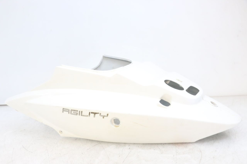 photo de HECKVERKLEIDUNG KYMCO AGILITY 4T 50 (2018 - 2022) - Hochauflösende Nahaufnahme