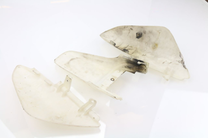 photo de HECKVERKLEIDUNG APOLLO DIRT BIKE 125 (2010 - 2018) - Details der Befestigungspunkte