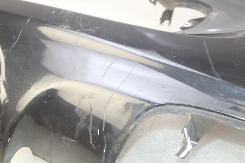 photo de HECKVERKLEIDUNG BMW C1 125 (2000 - 2003) - Detailansicht des Bauteils