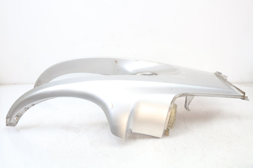 photo de HECKVERKLEIDUNG BMW C1 125 (2000 - 2003) - Technische Nahaufnahme