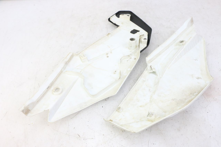 photo de HECKVERKLEIDUNG HONDA CRF-F CRF F 110 (2019 - 2022) - Zoom auf Gebrauchszustand