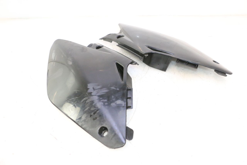 photo de HECKVERKLEIDUNG HM HONDA CRM DERAPAGE RR 50 (2006 - 2017) - Technische Nahaufnahme