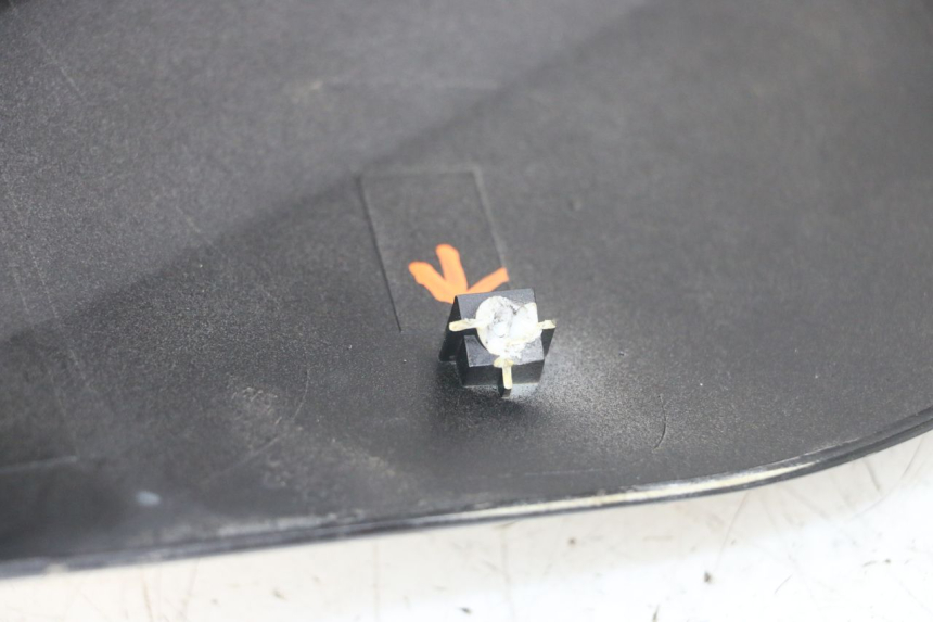 photo de HECKVERKLEIDUNG KYMCO DINK 4T 50 (2007 - 2018) - Charakteristische Merkmale