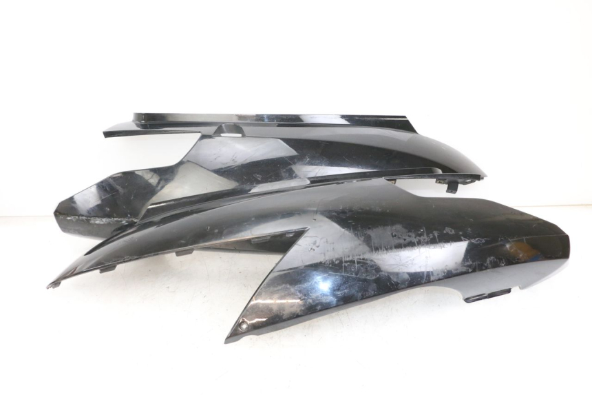 photo de HECKVERKLEIDUNG KYMCO DINK 4T 50 (2007 - 2018) - Profilansicht des Ersatzteils