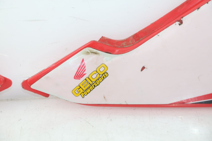 photo de HECKVERKLEIDUNG CRZ DIRTBIKE 140 - Technische Nahaufnahme