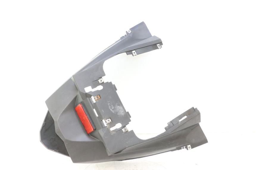 photo de HECKVERKLEIDUNG JM MOTORS F45i 4T 50 (2020 - 2023) - Details der Befestigungspunkte