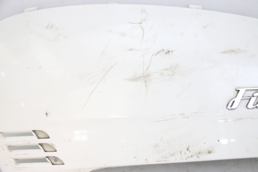 photo de HECKVERKLEIDUNG SYM FIDDLE 3 III 125 (2014 - 2020) - Fokus auf die Struktur