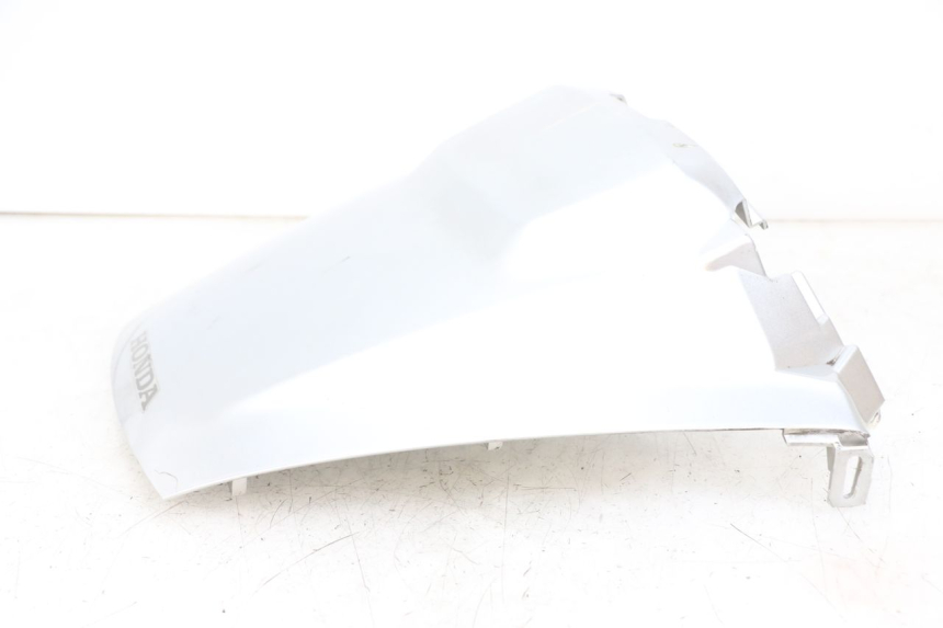 photo de HECKVERKLEIDUNG HONDA FJS SILVERWING SILVER WING 600 (2001 - 2010) - Charakteristische Merkmale