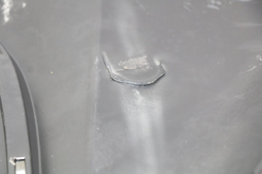 photo de HECKVERKLEIDUNG PIAGGIO FLY 2T 50 (2004 - 2017) - Zoom auf Gebrauchszustand