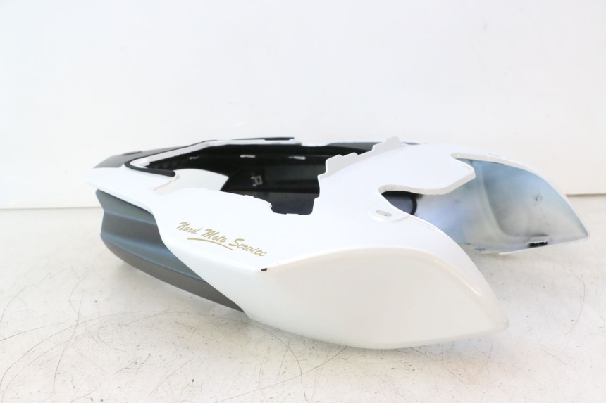 photo de HECKVERKLEIDUNG YAMAHA FZ8 800 (2010 - 2016) - Zoom auf Gebrauchszustand