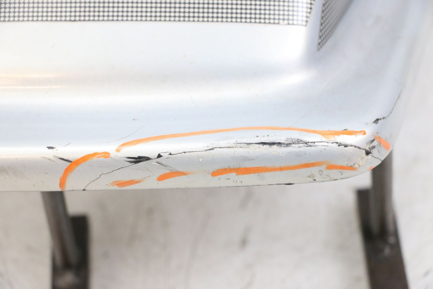 photo de HECKVERKLEIDUNG SUZUKI GSX E 250 (1982 - 1983) - Zoom auf Gebrauchszustand