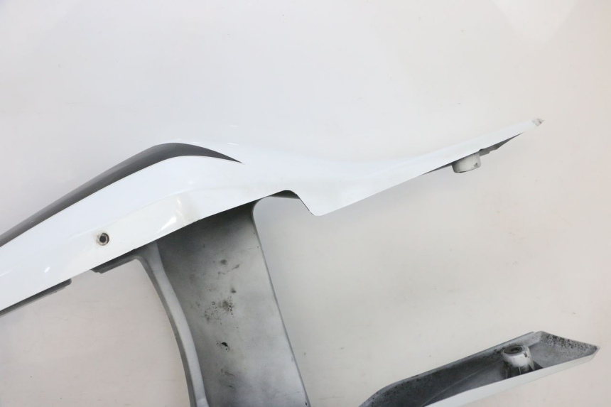 photo de HECKVERKLEIDUNG SUZUKI GSXR GSX-R 1000 (2003 - 2004) - Details der Befestigungspunkte