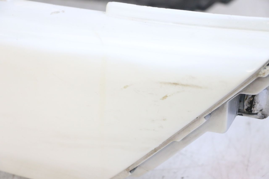 photo de HECKVERKLEIDUNG HONDA CBR F 1000 (1993 - 1996) - Zoom auf Komponenten