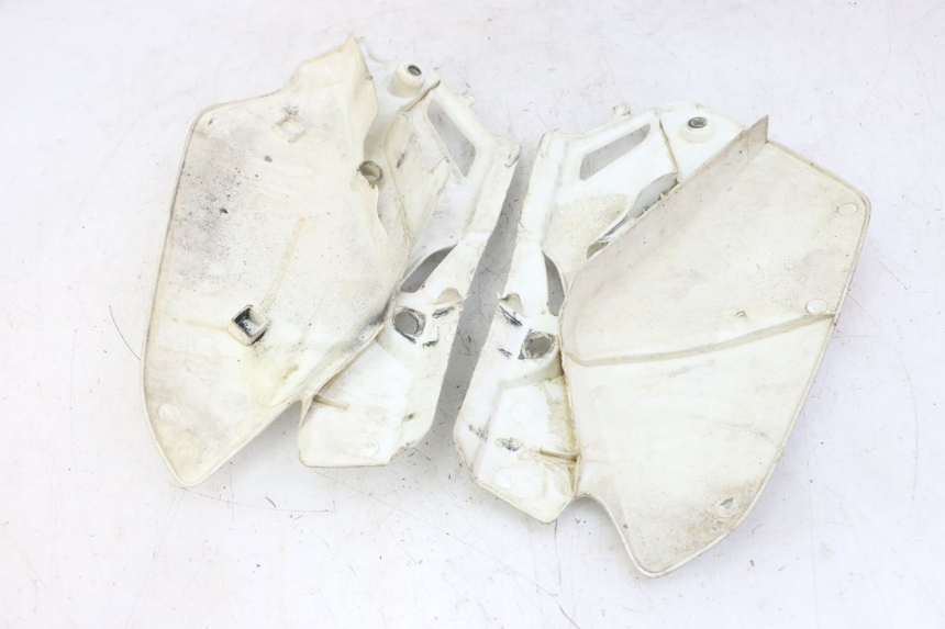 photo de HECKVERKLEIDUNG HONDA CR 85 (2003 - 2007) - Technische Nahaufnahme