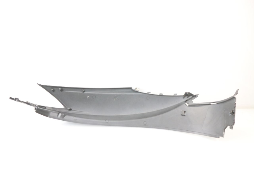 photo de HECKVERKLEIDUNG SYM JET 4 50 (2010 - 2014) - Fokus auf die Struktur