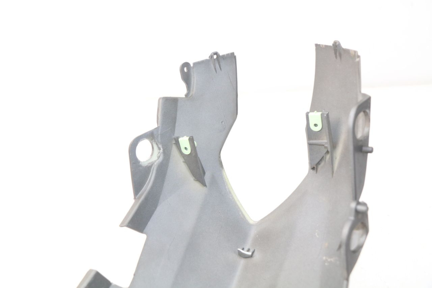 photo de HECKVERKLEIDUNG PEUGEOT KISBEE 2T 50 (2010 - 2017) - Charakteristische Merkmale