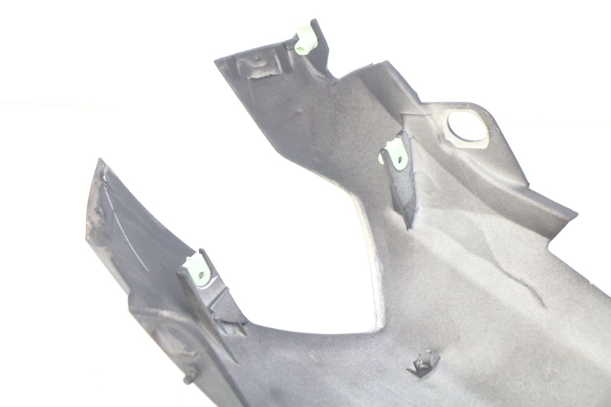 photo de HECKVERKLEIDUNG PEUGEOT KISBEE 2T 50 (2018 - 2022) - Zoom auf Komponenten