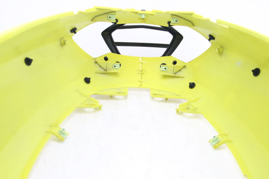 photo de HECKVERKLEIDUNG PEUGEOT KISBEE 4T 50 (2018 - 2022) - Zoom auf Gebrauchszustand