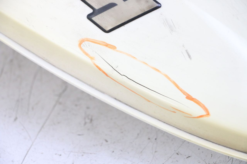 photo de HECKVERKLEIDUNG PEUGEOT KISBEE 4T 50 (2010 - 2017) - Hochauflösende Nahaufnahme