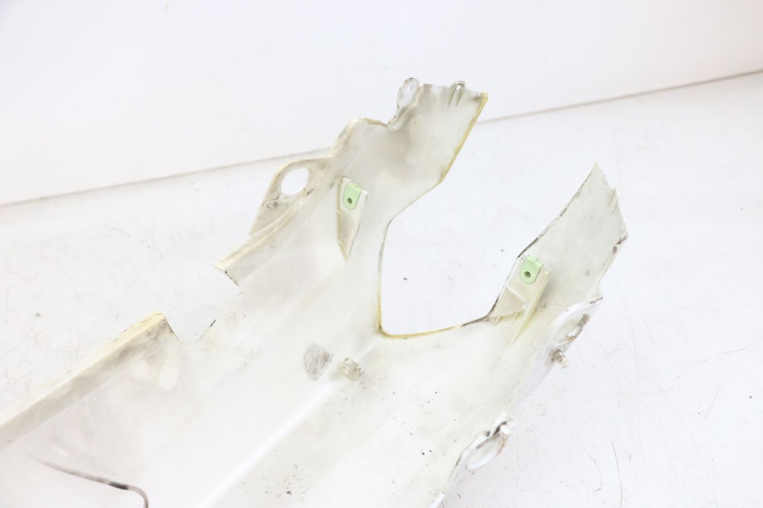 photo de HECKVERKLEIDUNG PEUGEOT KISBEE 4T 50 (2010 - 2017) - Technische Nahaufnahme