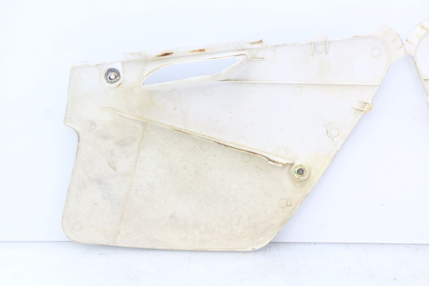 photo de HECKVERKLEIDUNG KAWASAKI KX 250 (1994 - 1998) - Technische Nahaufnahme