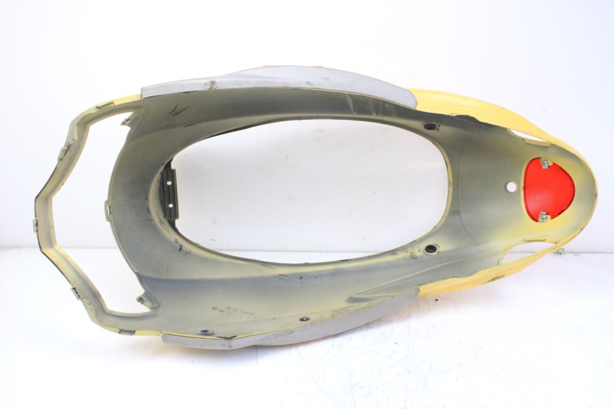 photo de HECKVERKLEIDUNG PIAGGIO LIBERTY 4T 50 (2004 - 2008) - Kennzeichnungen und Originalreferenzen