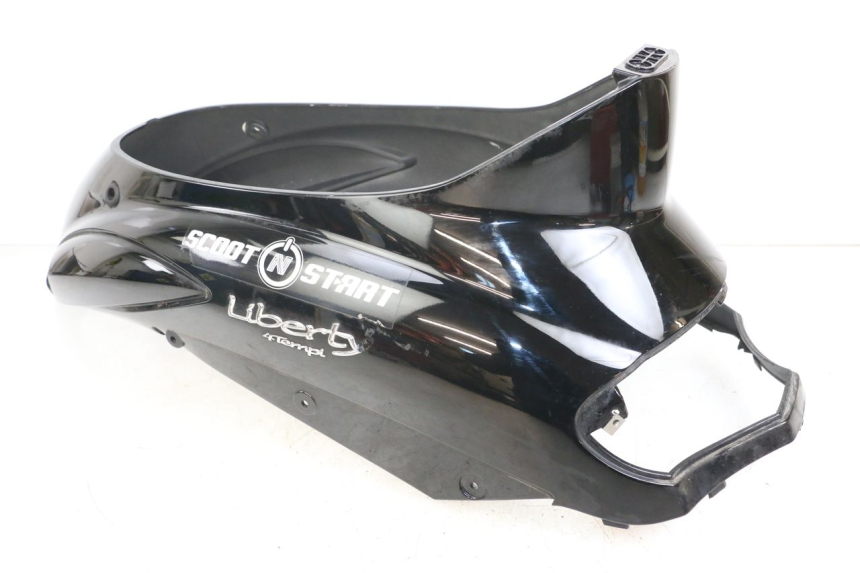 photo de HECKVERKLEIDUNG PIAGGIO LIBERTY 4T 50 (2004 - 2008) - Hauptansicht