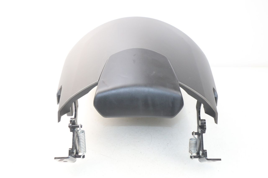 photo de HECKVERKLEIDUNG PEUGEOT METROPOLIS 400 (2017 - 2020) - Kennzeichnungen und Originalreferenzen