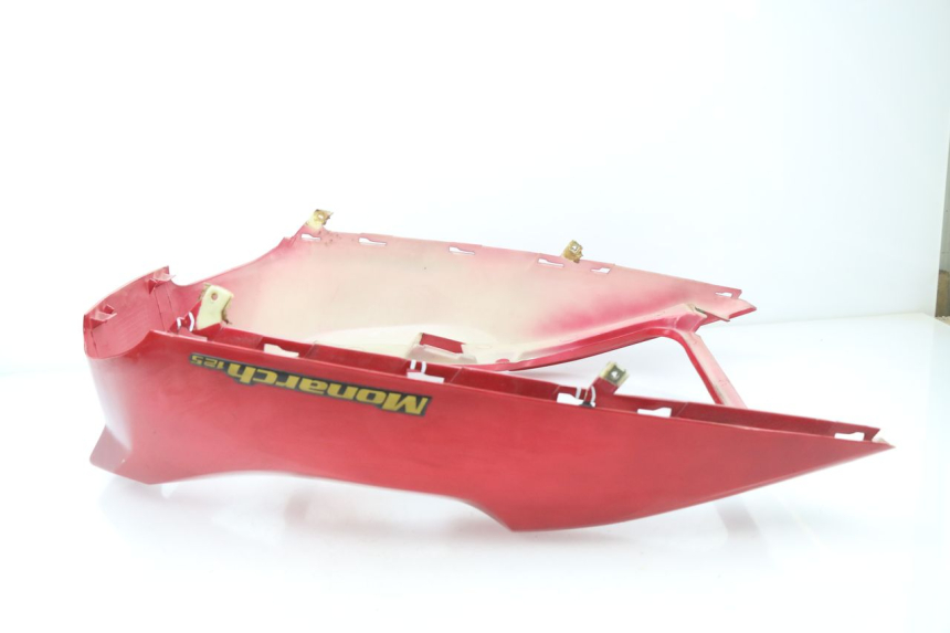 photo de HECKVERKLEIDUNG LINHAI MONARCH 125 (2003 - 2005) - Details der Befestigungspunkte