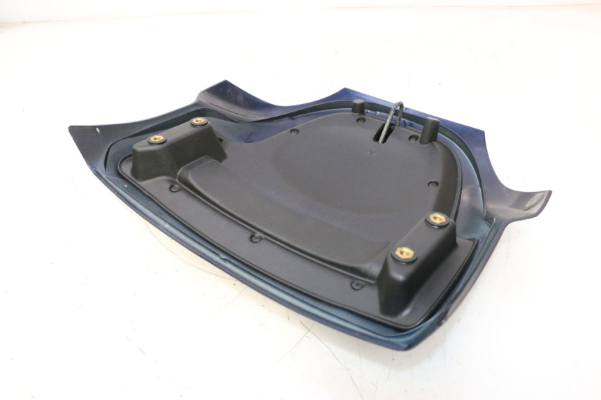 photo de HECKVERKLEIDUNG PIAGGIO MP3 LT 400 (2007 - 2012) - Technische Nahaufnahme